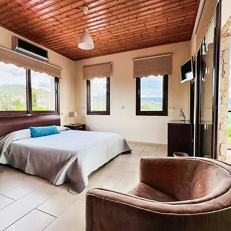 Sunset View Villa *